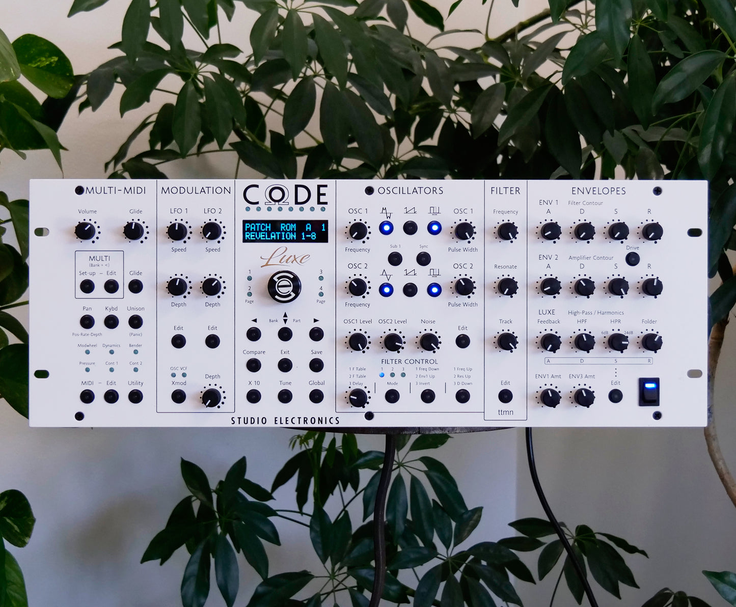 CODE LUXE 4 VOICE