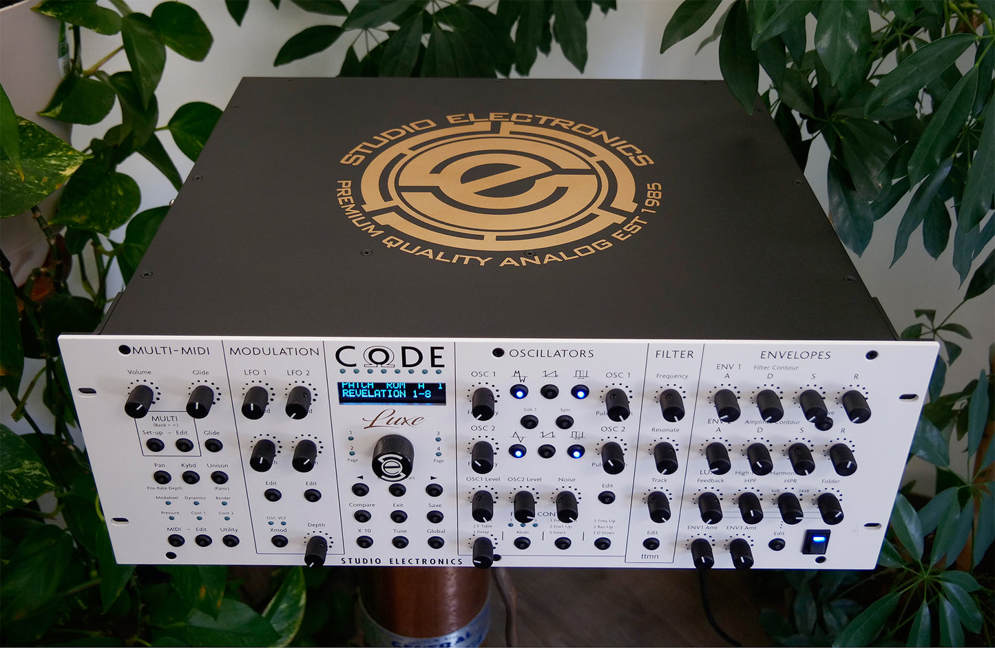 CODE LUXE 4 VOICE